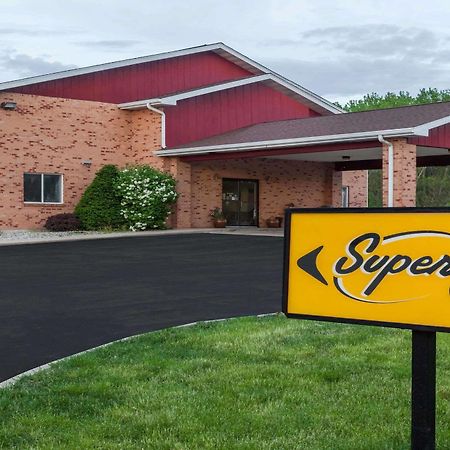 Super 8 by Wyndham Watseka Hotell Eksteriør bilde